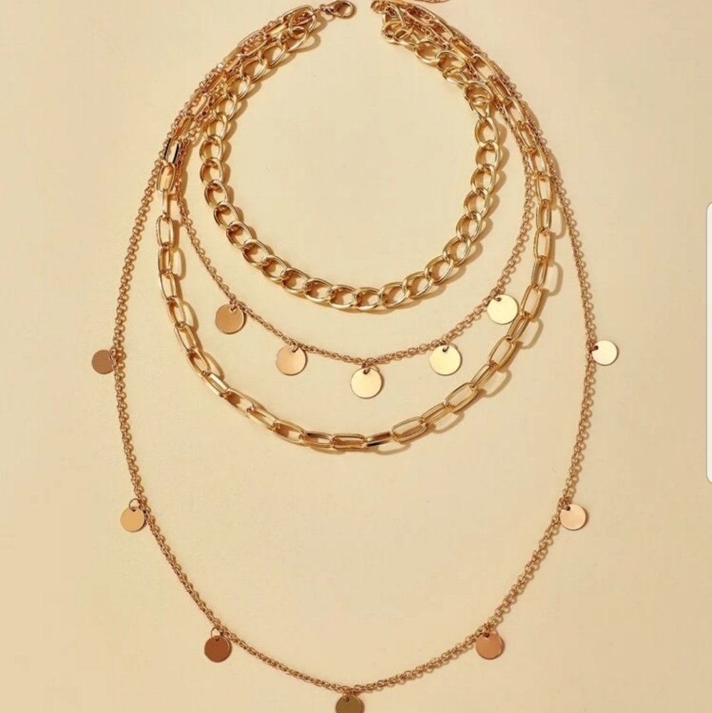 *Nevaria* Chain and Disc Layered Necklace - Picture 5 of 5